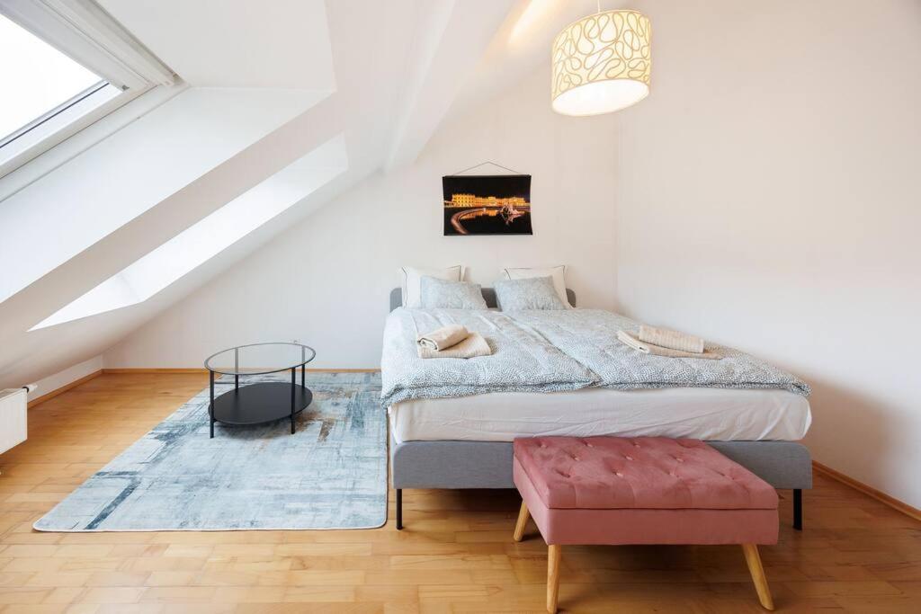 Scenic Rooftop Flat With Terrace 维也纳 外观 照片