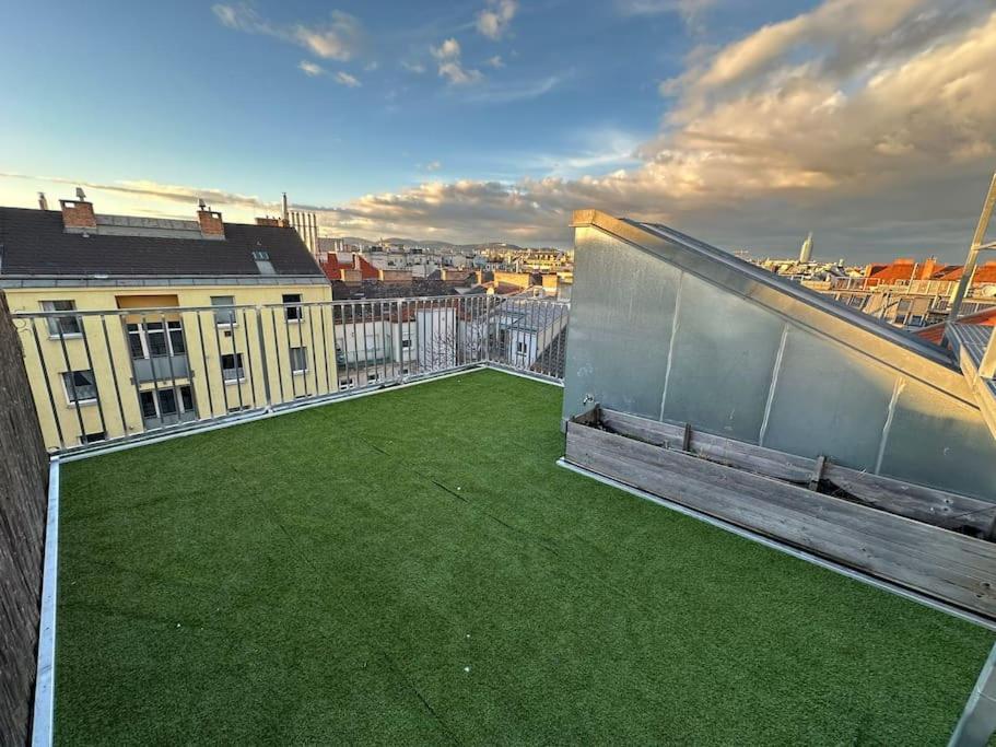 Scenic Rooftop Flat With Terrace 维也纳 外观 照片